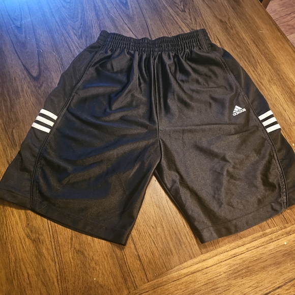 Adidas Men's Black Performance Shorts - Picture 1 of 2